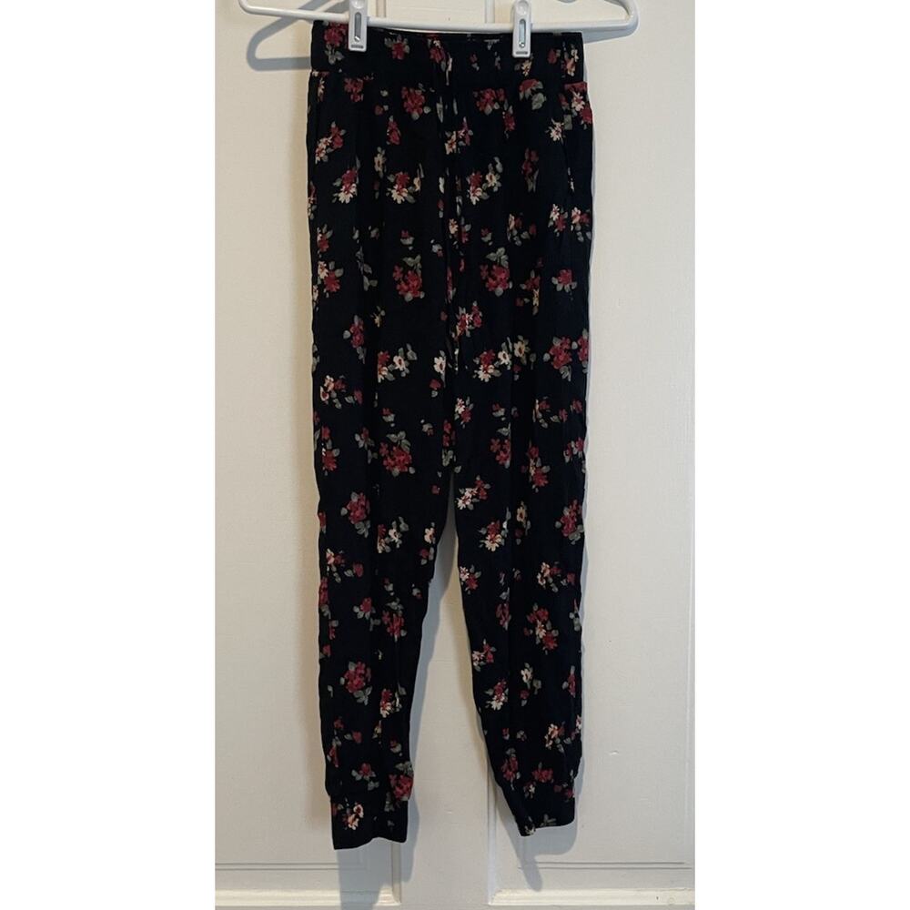 Hollister Black Pink Red Green Floral Jogger Pants Women's Size XS Comfy Pockets